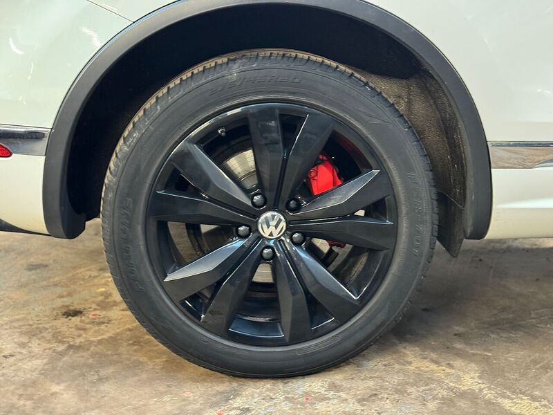 Used Volkswagen Touareg for sale - 77311366: Photo 23