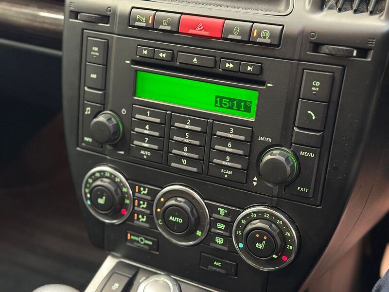 Used Land Rover Freelander 2 2011 for sale - 76274500: Photo 9