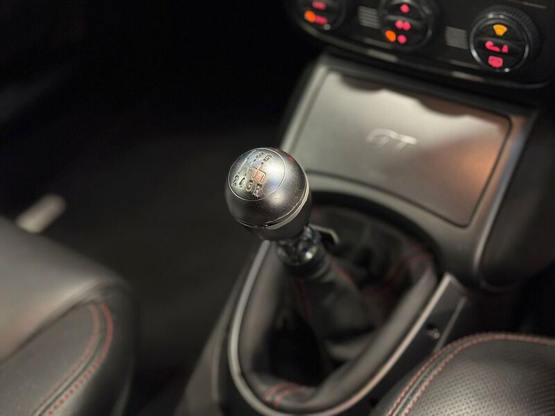 Used Alfa Romeo GT 2010 for sale - 77140234: Photo 10