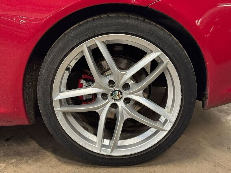 Used Alfa Romeo GT 2010 for sale - 77140234: Photo 23