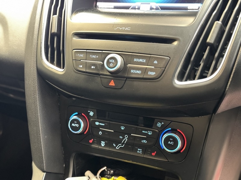 Used Ford Focus 2015 for sale - 77475632: Photo 10