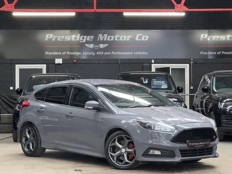 Used Ford Focus 2015 for sale - 77475632: Photo 2