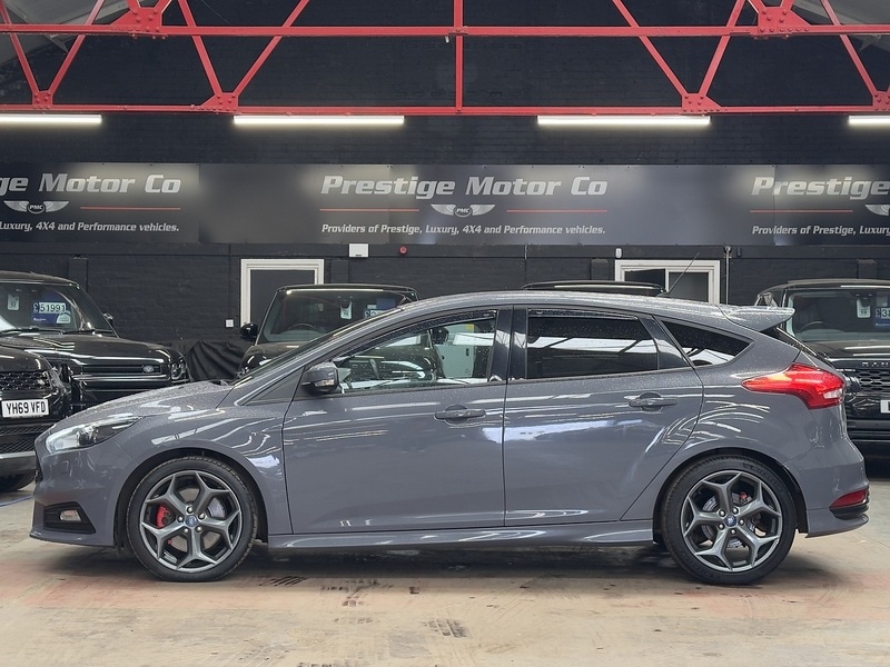 Used Ford Focus 2015 for sale - 77475632: Photo 6