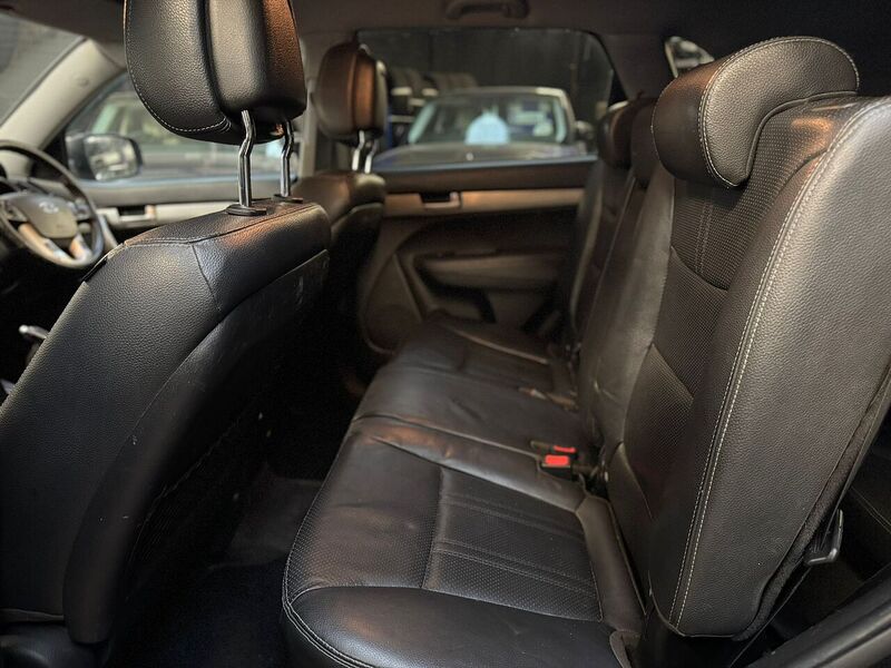 Used Kia Sorento for sale - 76692606: Photo 18