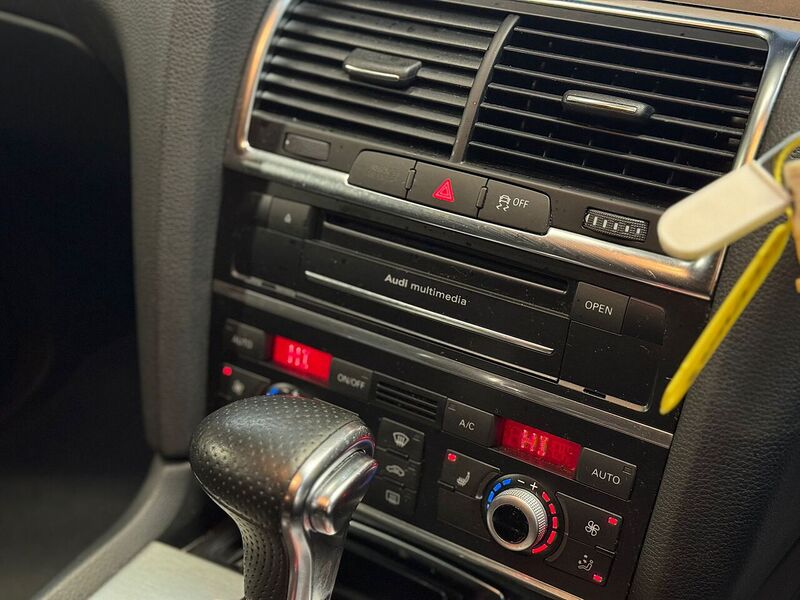 Used Audi Q7 2014 for sale - 76570682: Photo 10