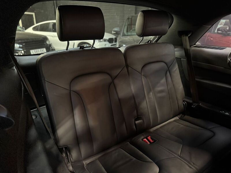 Used Audi Q7 2014 for sale - 76570682: Photo 15