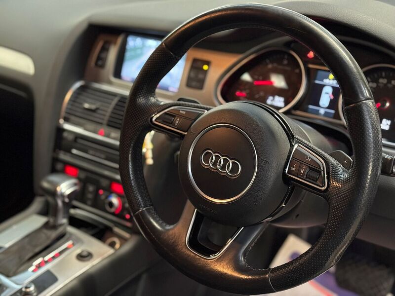 Used Audi Q7 2014 for sale - 76570682: Photo 7