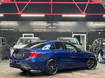 Used Mercedes-Benz C Class 2015 for sale - 77049133: Photo