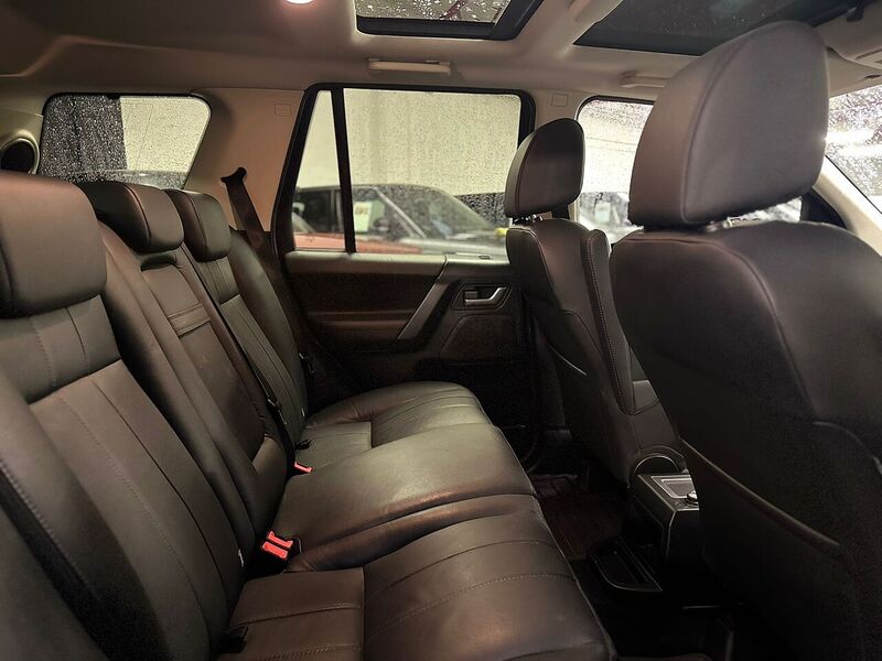 Used Land Rover Freelander 2011 for sale - 77932616: Photo 17