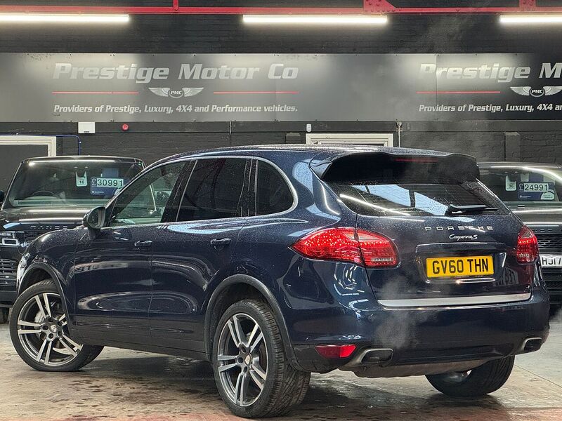 Used Porsche Cayenne 2010 for sale - 76274502: Photo 6