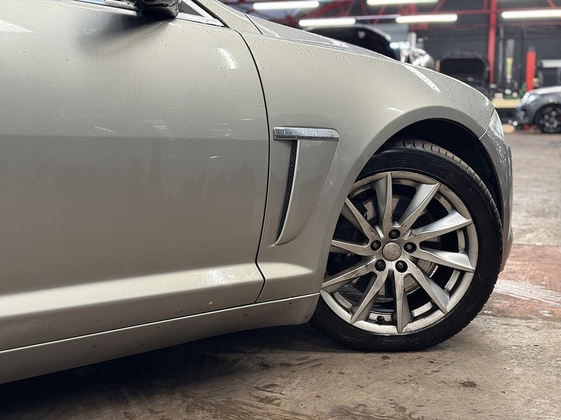 Used Jaguar XF 2012 for sale - 76510387: Photo 23