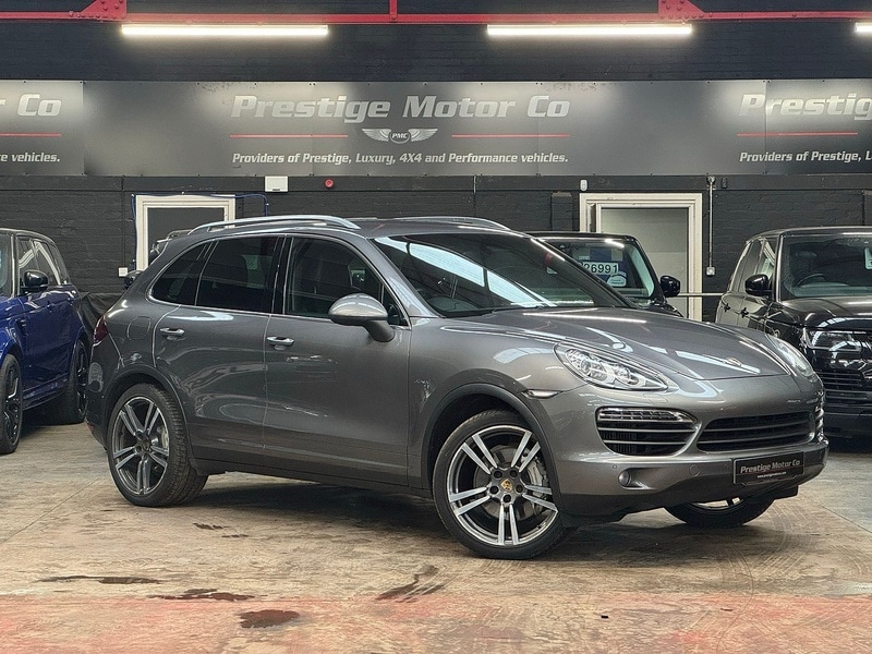 Used Porsche Cayenne 2013 for sale - 77508096: Photo 2