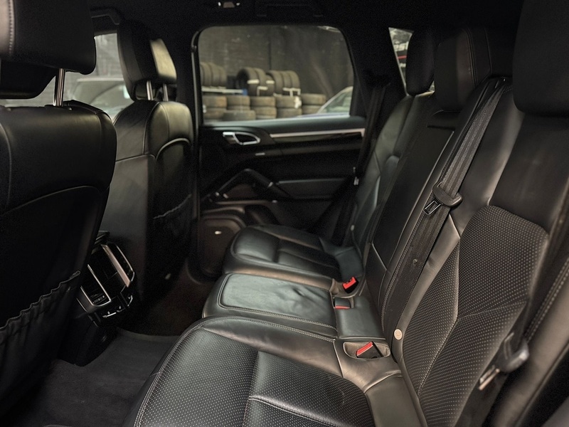 Used Porsche Cayenne 2013 for sale - 77508096: Photo 20