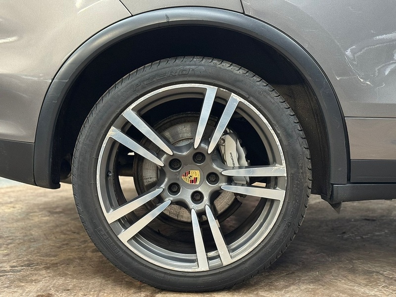 Used Porsche Cayenne 2013 for sale - 77508096: Photo 27