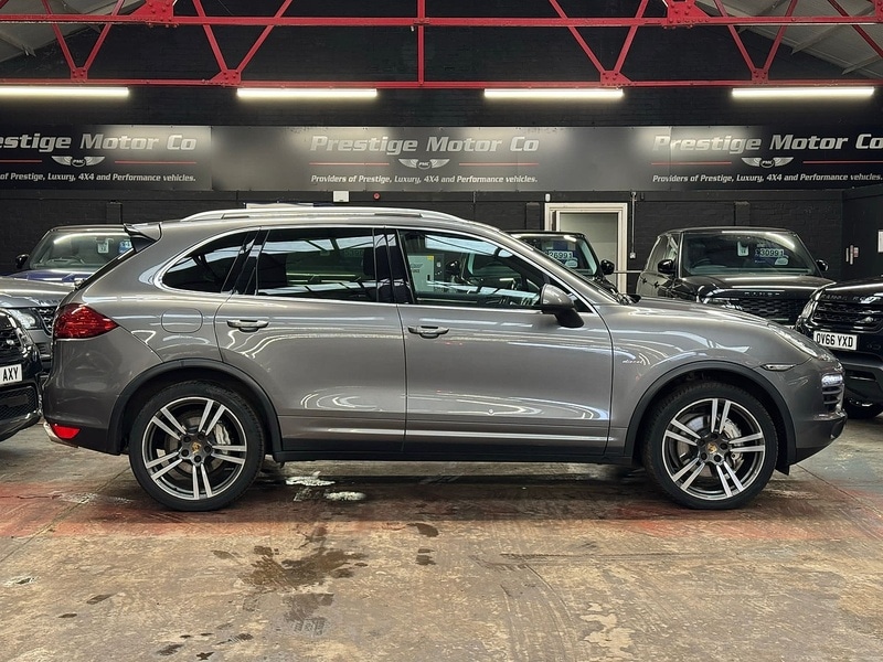 Used Porsche Cayenne 2013 for sale - 77508096: Photo 3