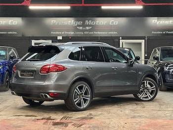 Used Porsche Cayenne 2013 for sale - 77508096: Photo