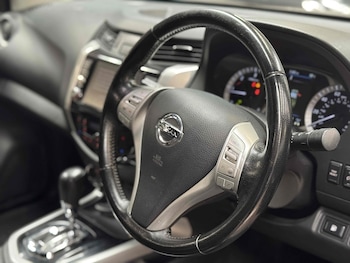 Used Nissan Navara 2019 for sale - 75296427: Photo