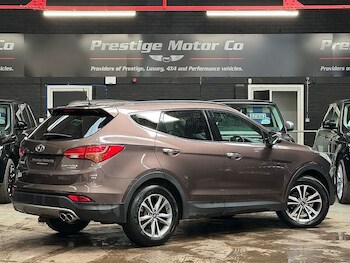 Used Hyundai Santa Fe 2015 for sale - 78714746: Photo