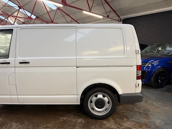 Used Volkswagen Transporter 2013 for sale - 77007783: Photo