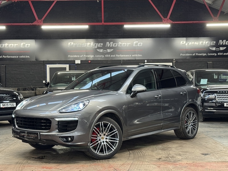 Used Porsche Cayenne 2015 for sale - 76119378: Photo 1