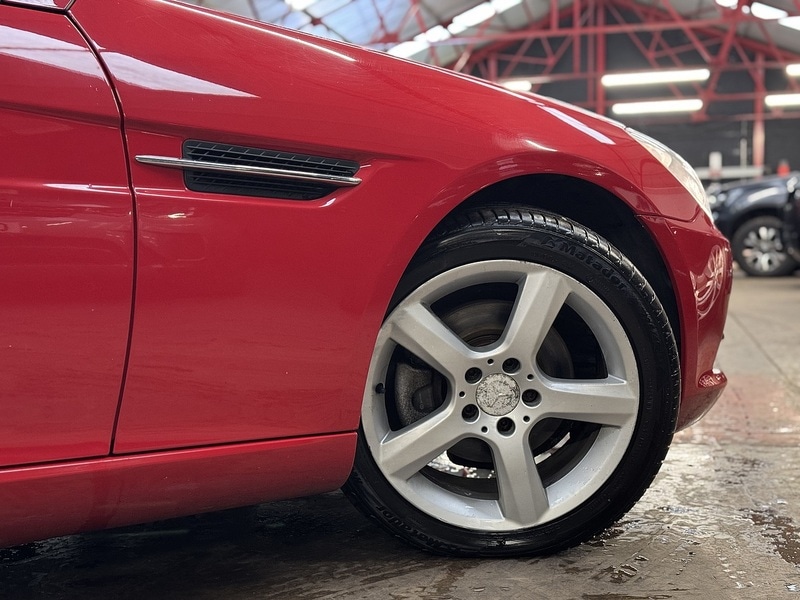 Used Mercedes-Benz SLK 2011 for sale - 76022450: Photo 16