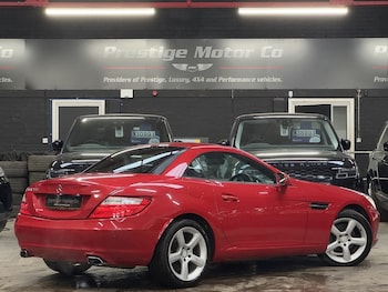 Used Mercedes-Benz SLK 2011 for sale - 76022450: Photo