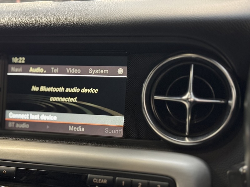 Used Mercedes-Benz SLK 2011 for sale - 76022450: Photo 9