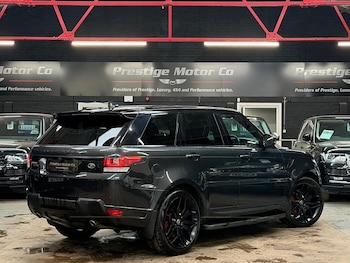 Used Land Rover Range Rover Sport 2017 for sale - 79433884: Photo