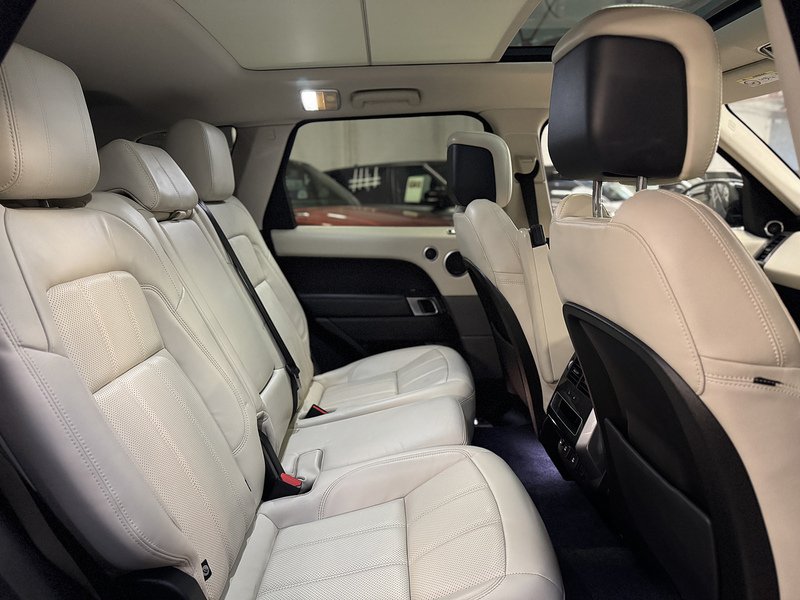 Used Land Rover Range Rover Sport 2018 for sale - 76274501: Photo 15