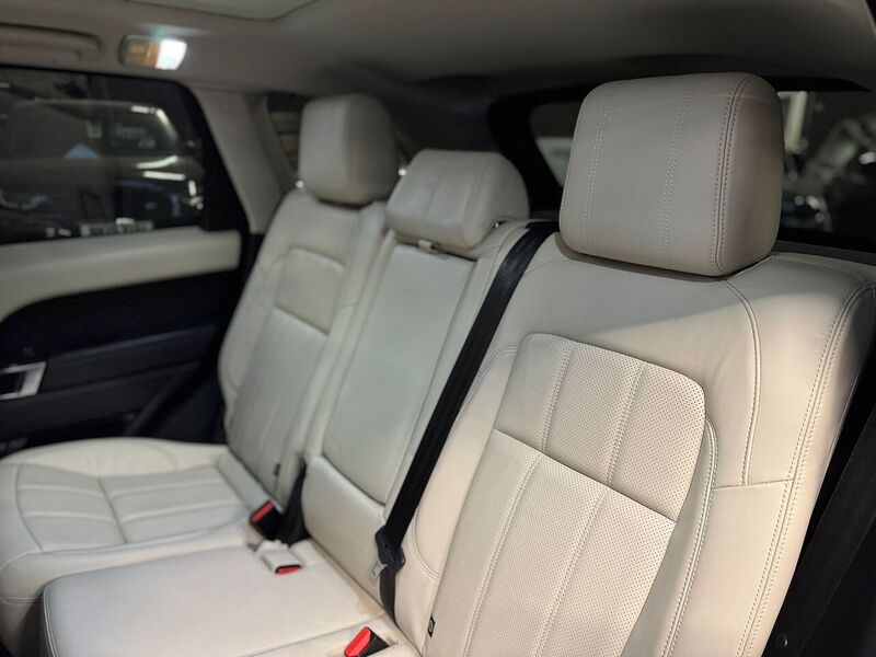 Used Land Rover Range Rover Sport 2018 for sale - 76274501: Photo 17