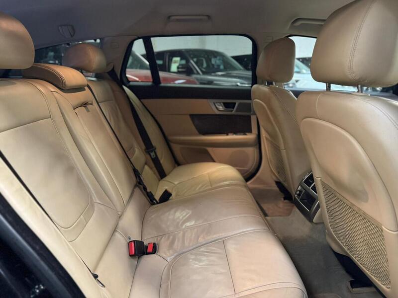 Used Jaguar XF 2014 for sale - 76591272: Photo 14