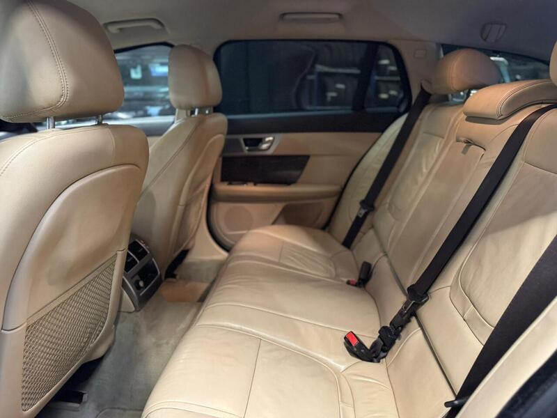 Used Jaguar XF 2014 for sale - 76591272: Photo 17