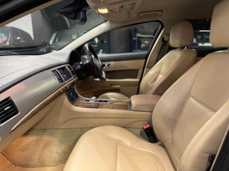 Used Jaguar XF 2014 for sale - 76591272: Photo 19