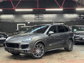 Used Porsche Cayenne 2015 for sale - 79434362: Photo