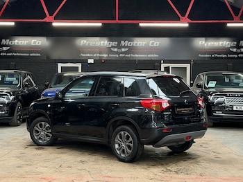 Used Suzuki Vitara 2015 for sale - 79433827: Photo