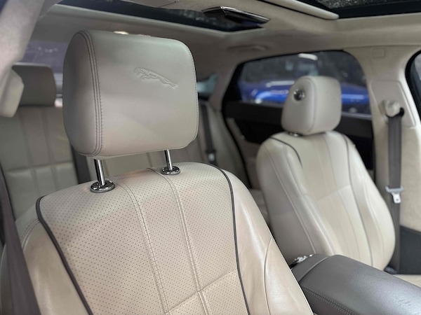 Used Jaguar XJ 2012 for sale - 76334080: Photo 11
