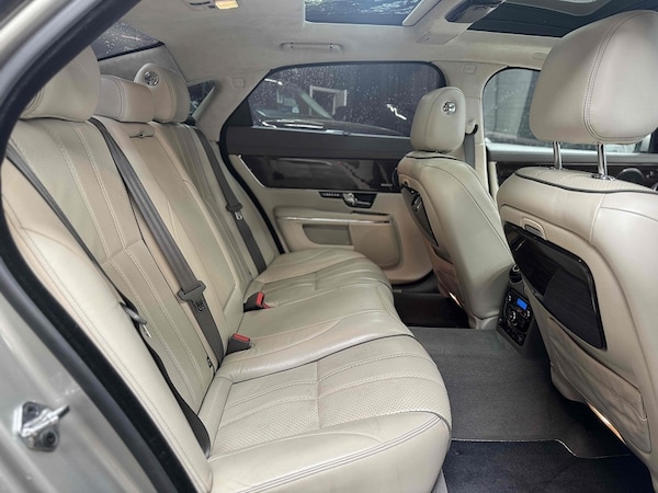 Used Jaguar XJ 2012 for sale - 76334080: Photo 16