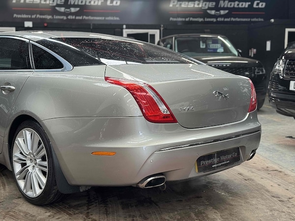 Used Jaguar XJ 2012 for sale - 76334080: Photo 19