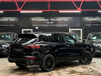 Used Porsche Cayenne 2017 for sale - 79194344: Photo