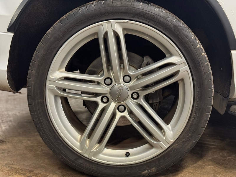 Used Audi Q7 2013 for sale - 76982546: Photo 24