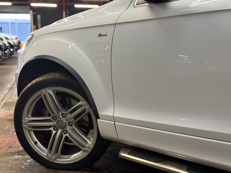 Used Audi Q7 2013 for sale - 76982546: Photo 27