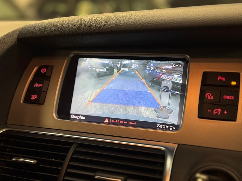 Used Audi Q7 2013 for sale - 76982546: Photo 9