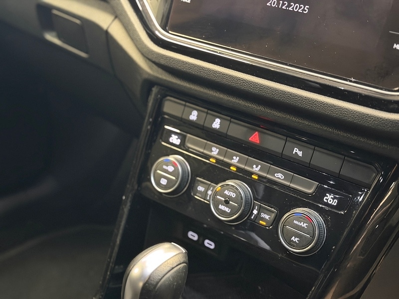 Used Volkswagen T-Roc 2020 for sale - 77003345: Photo 11