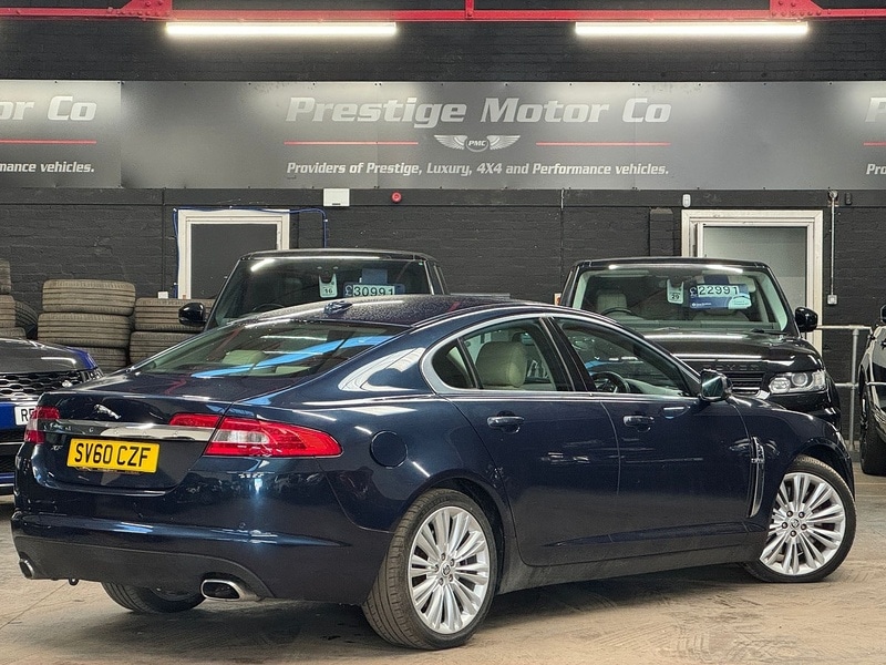 Used Jaguar XF 2010 for sale - 76855315: Photo 4