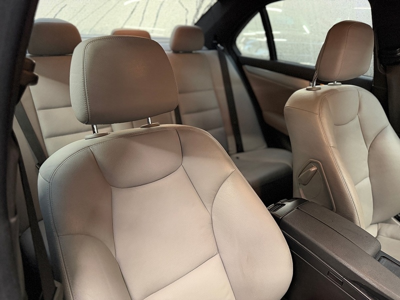 Used Mercedes-Benz C Class 2008 for sale - 76950854: Photo 12