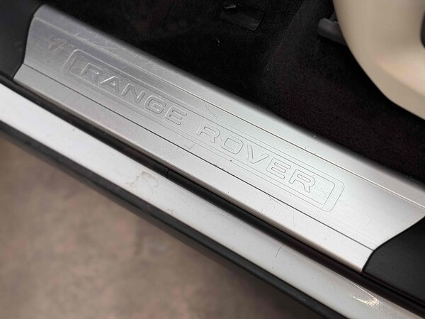 Used Land Rover Range Rover Sport 2014 for sale - 75603919: Photo 19