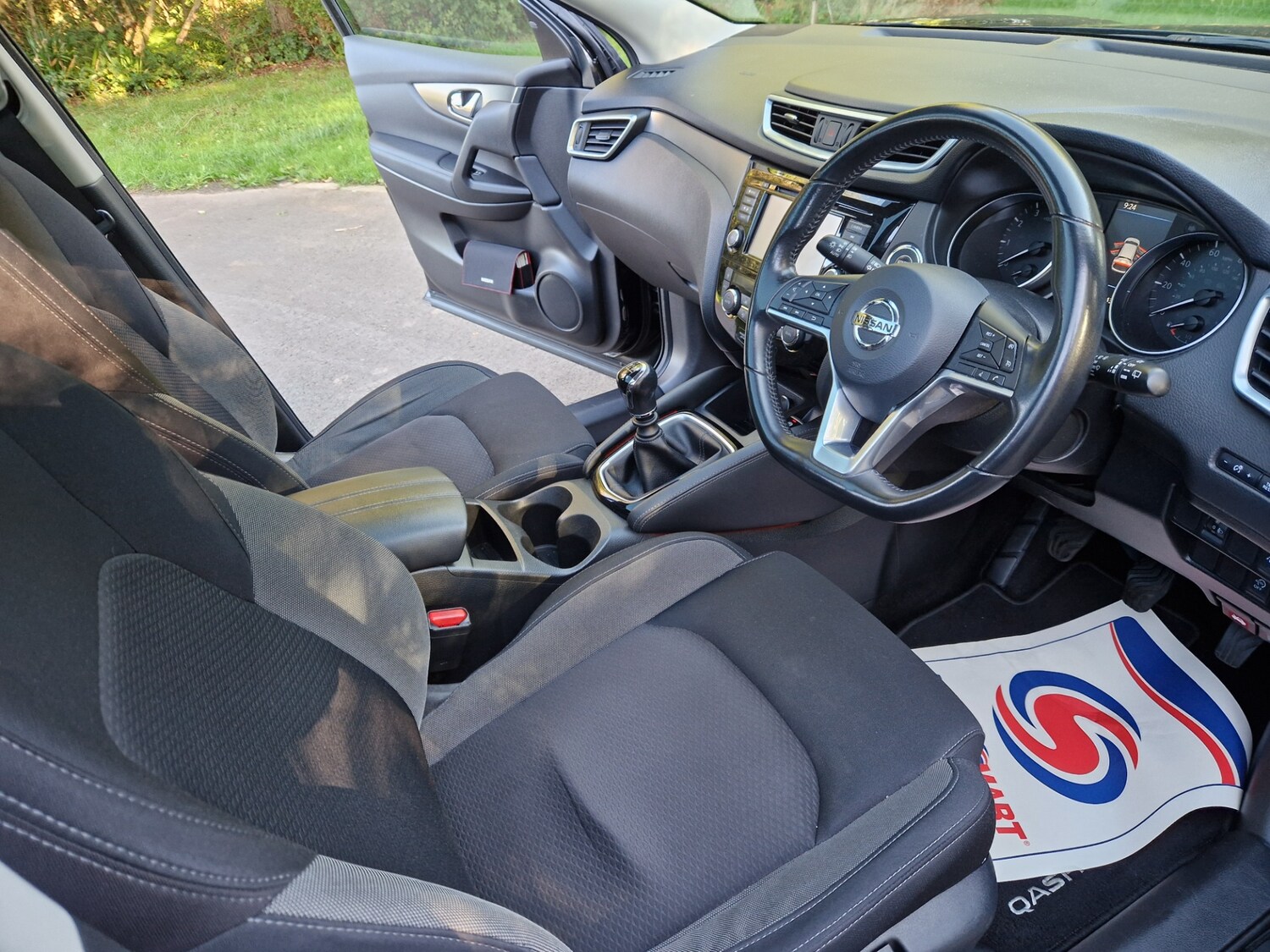 Used Nissan Qashqai 2018 for sale - 75932954: Photo 18