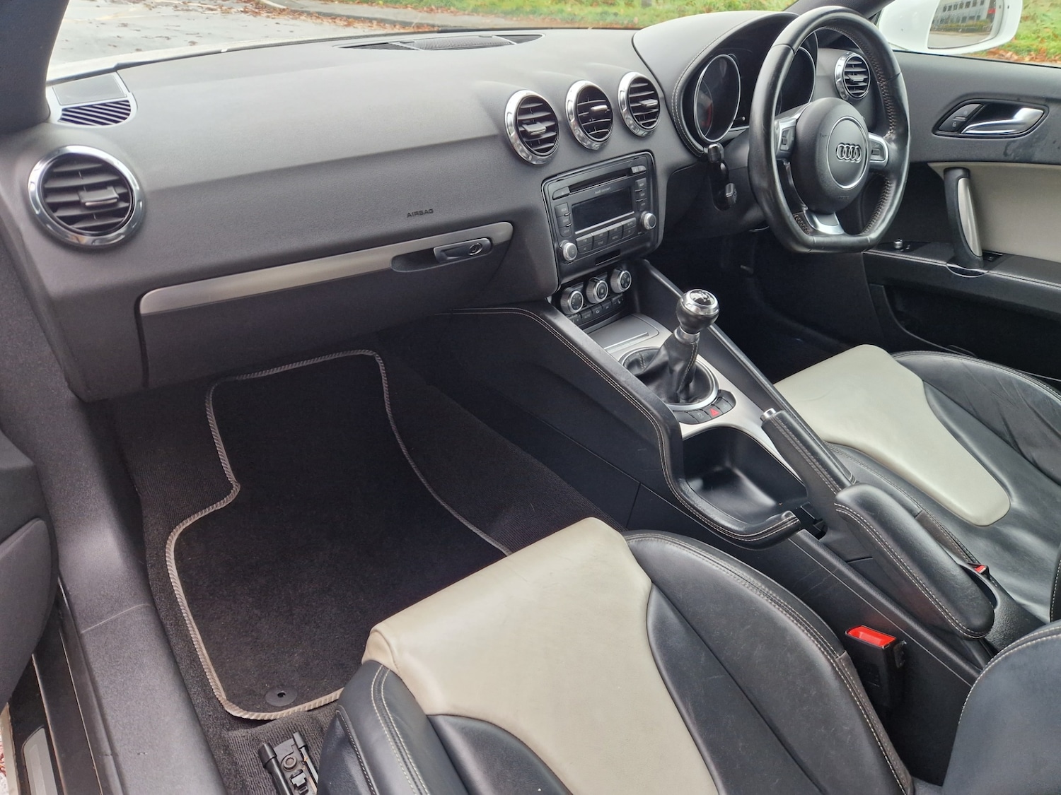 Used Audi TT 2011 for sale - 76450002: Photo 7