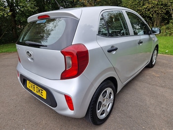 Used Kia Picanto 2018 for sale - 76142413: Photo
