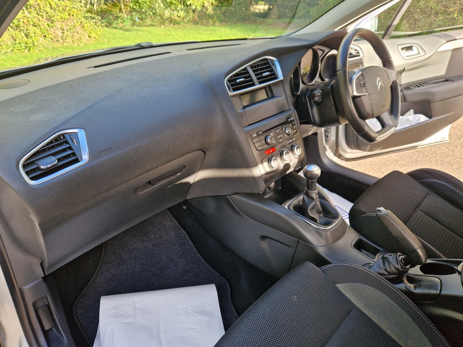 Used Citroen C4 2015 for sale - 76383234: Photo 3